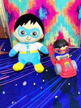 RYANS WORLD TOYS
